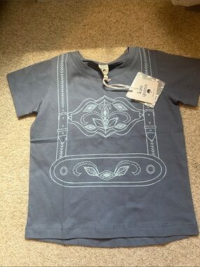 Kate Quinn 3T Boys Tshirt NWT